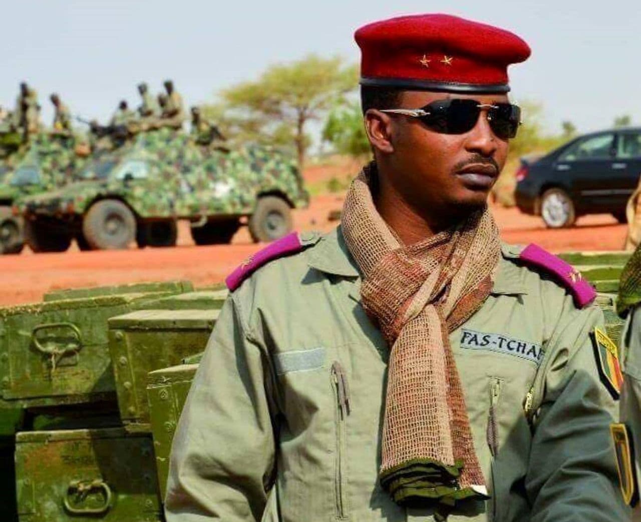 Tchad Le Fils Du Pr Sident Idriss D By La T Te Du Conseil Militaire