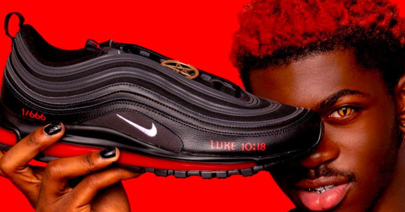 Des chaussures « sataniques » appelées  »Satan Shoes » de Lil Nas X  déclenchent scandale et action en justice par Nike